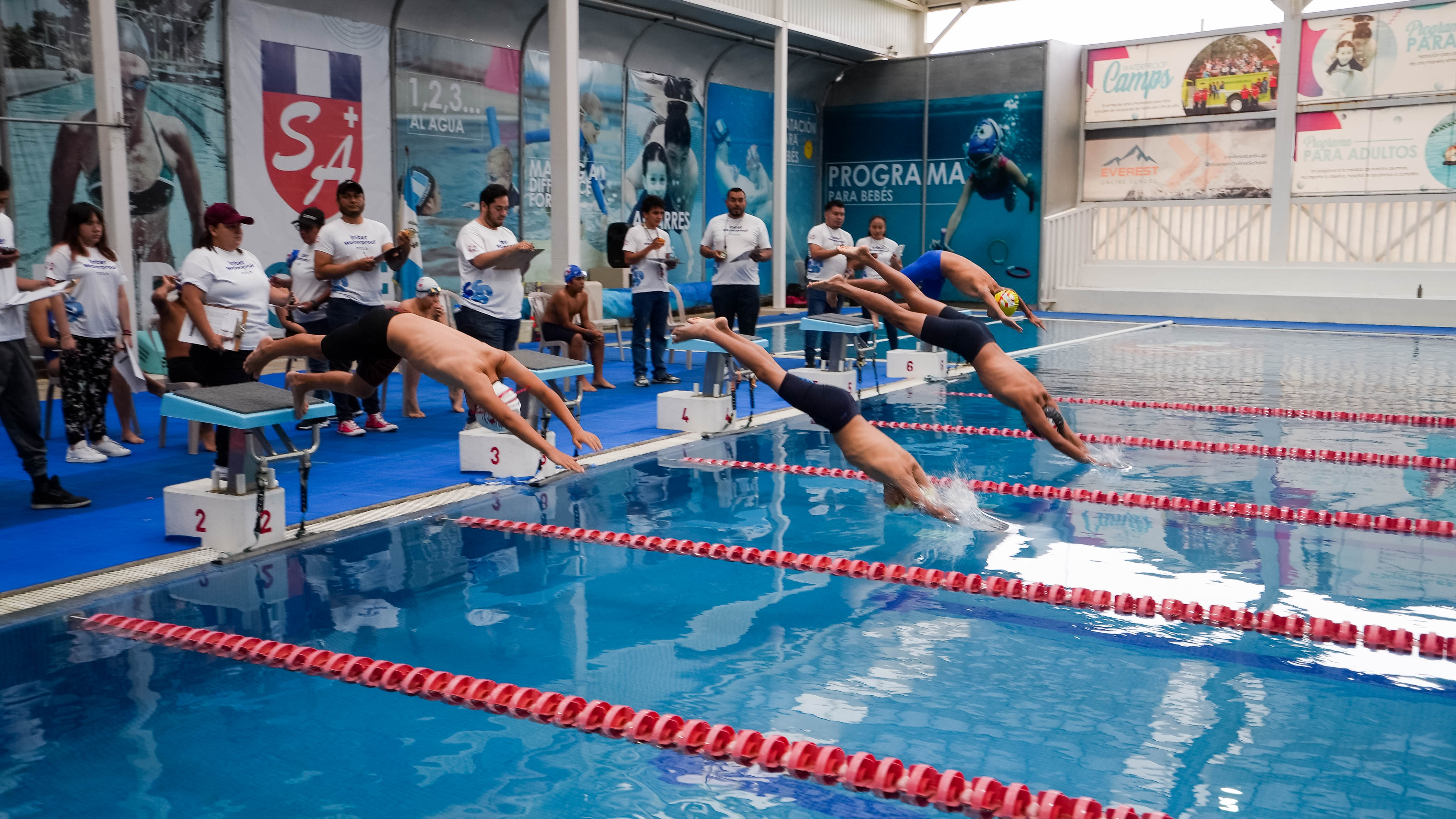 Academias de natación en Guatemala